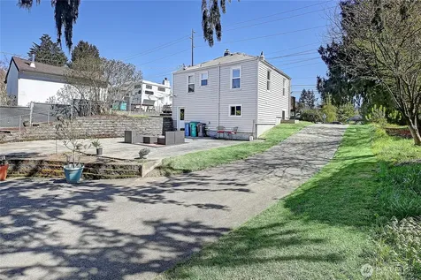 14555 8th Avenue NE Shoreline WA 98155