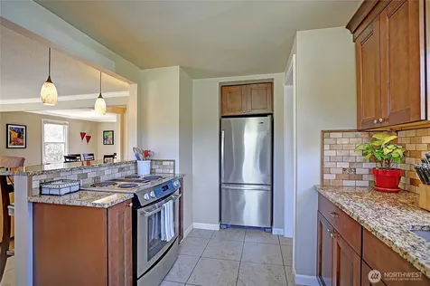 14555 8th Avenue NE Shoreline WA 98155