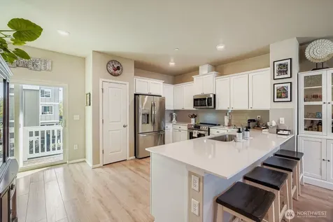 32668 Steamboat Lane Black Diamond WA 98010