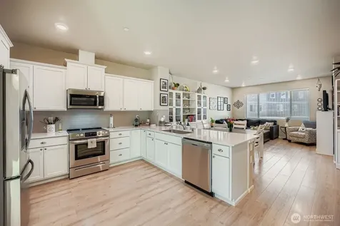 32668 Steamboat Lane Black Diamond WA 98010