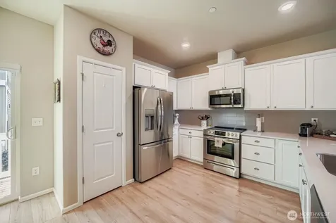 32668 Steamboat Lane Black Diamond WA 98010