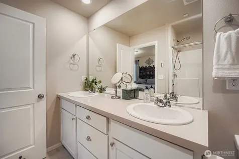 32668 Steamboat Lane Black Diamond WA 98010