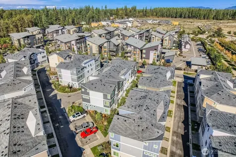 32668 Steamboat Lane Black Diamond WA 98010