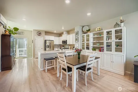32668 Steamboat Lane Black Diamond WA 98010