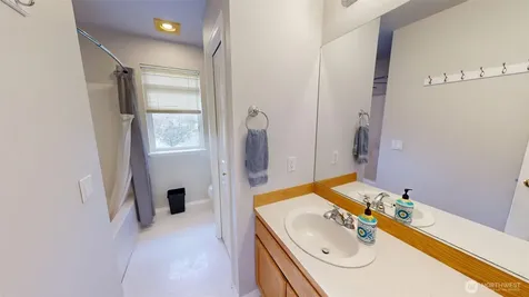 18637 172nd Place SE Renton WA 98058