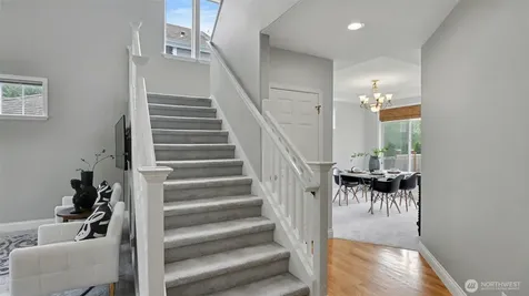 18637 172nd Place SE Renton WA 98058