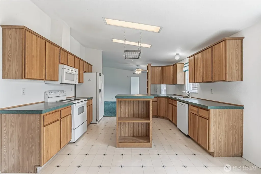 285 Oyler Road Ethel WA 98542
