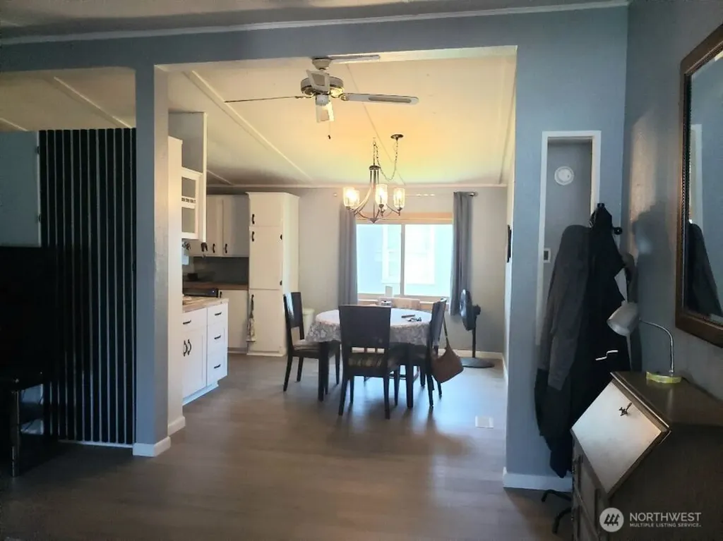 1936 Pine Cone Avenue Enumclaw WA 98022