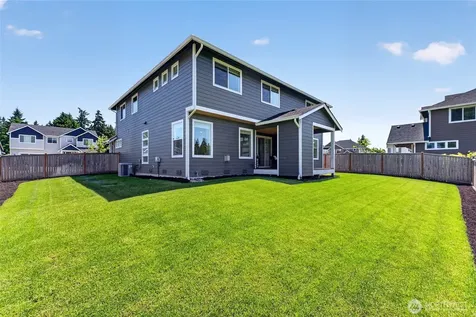 11020 71st Ave Ct E Puyallup WA 98373