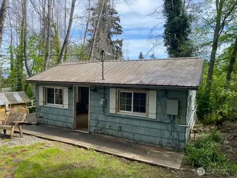 11420 103rd Avenue SW Vashon WA 98070