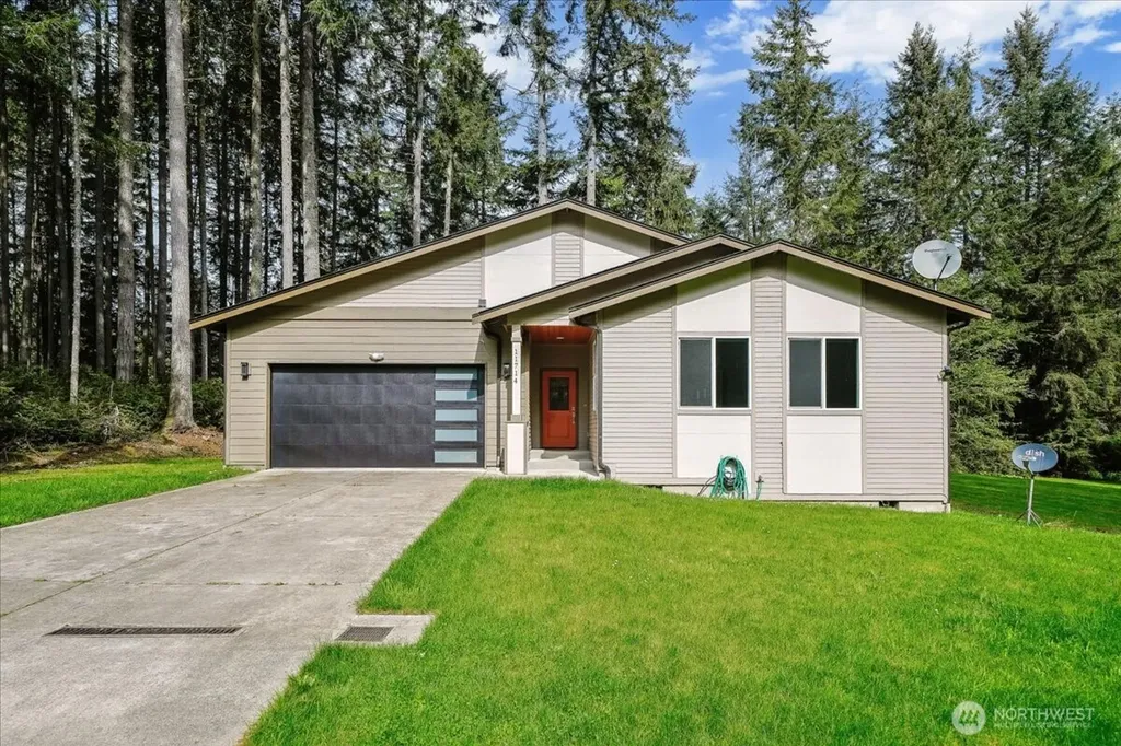 11714 Lake Place Anderson Island WA 98303