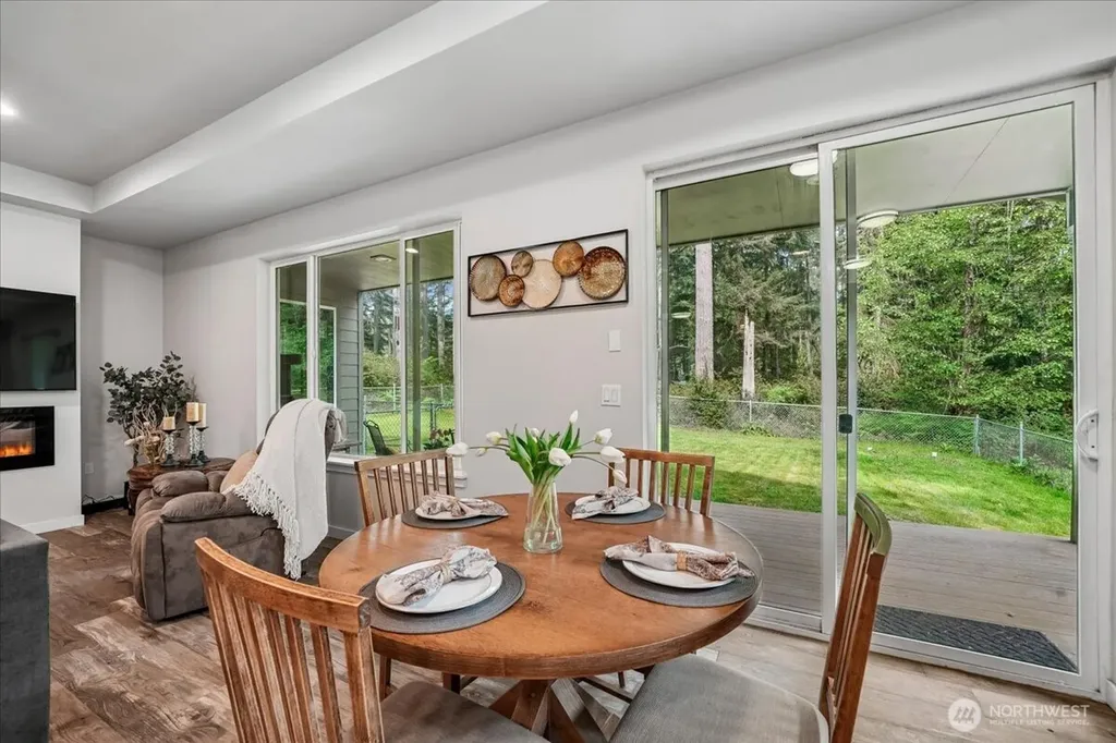 11714 Lake Place Anderson Island WA 98303