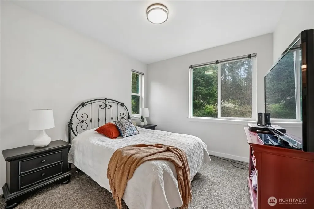 11714 Lake Place Anderson Island WA 98303