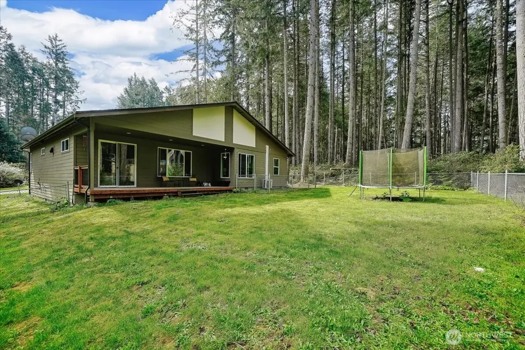11714 Lake Place Anderson Island WA 98303