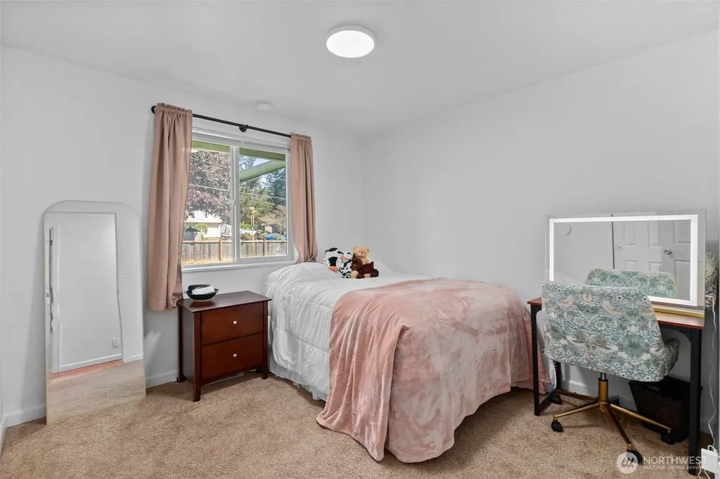 2601 Conger Avenue NW Olympia WA 98502
