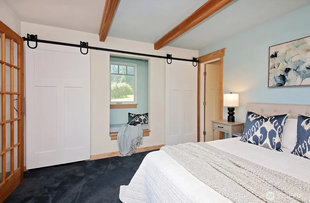 2977 North Bluff Road Greenbank WA 98253