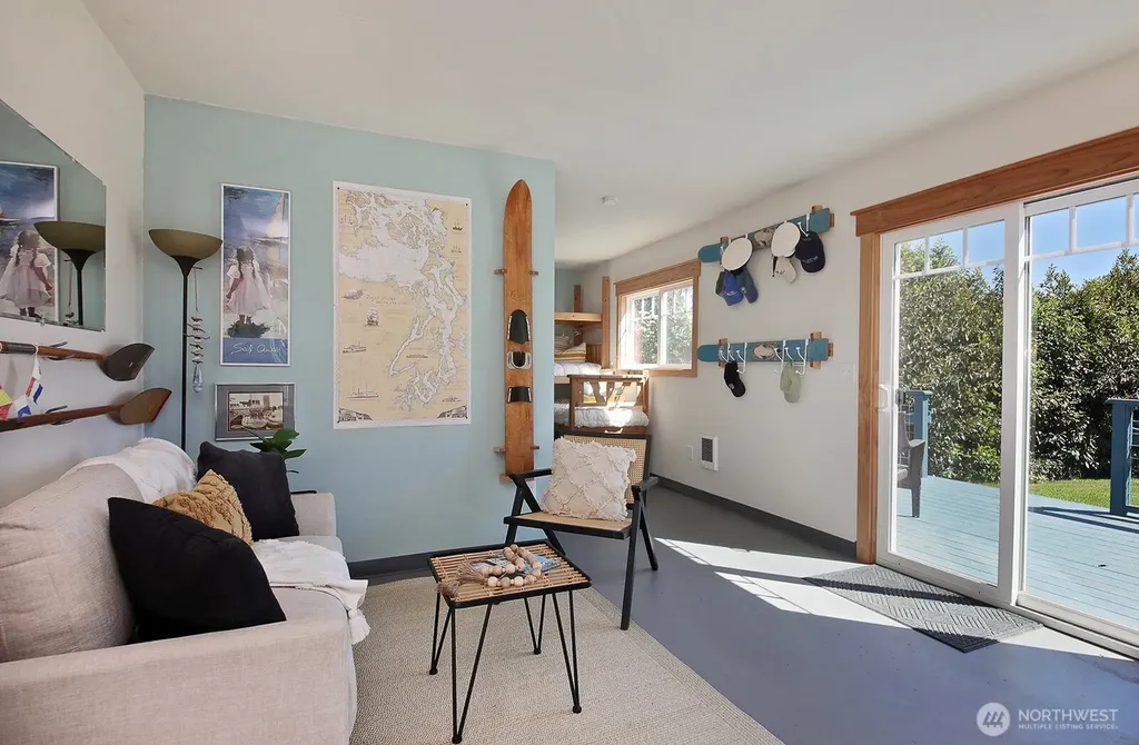 2977 North Bluff Road Greenbank WA 98253