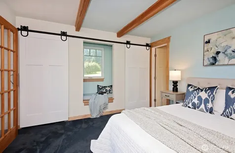 2977 North Bluff Road Greenbank WA 98253