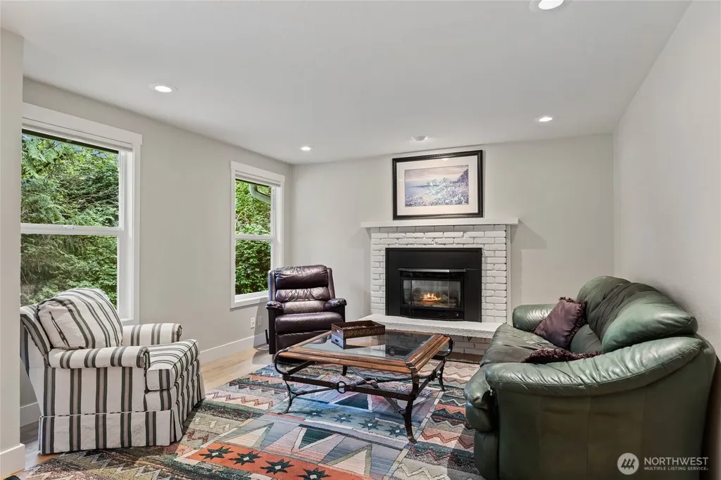 4430 136 Place SW Edmonds WA 98026
