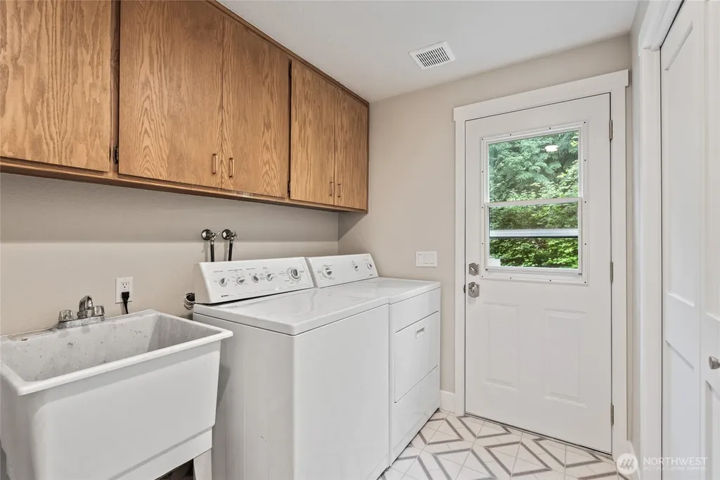 4430 136 Place SW Edmonds WA 98026