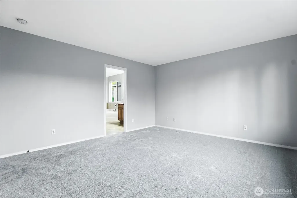 8622 187th Street Ct E Puyallup WA 98375