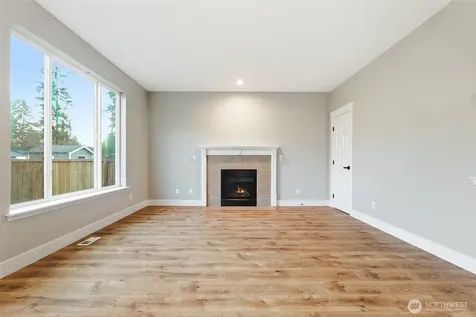 8622 187th Street Ct E Puyallup WA 98375