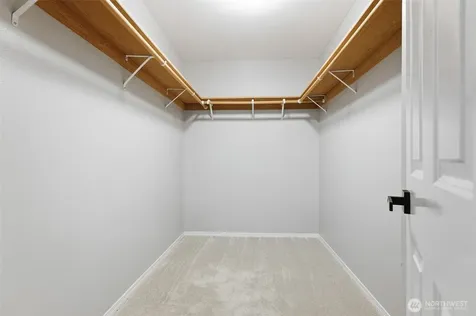 8622 187th Street Ct E Puyallup WA 98375