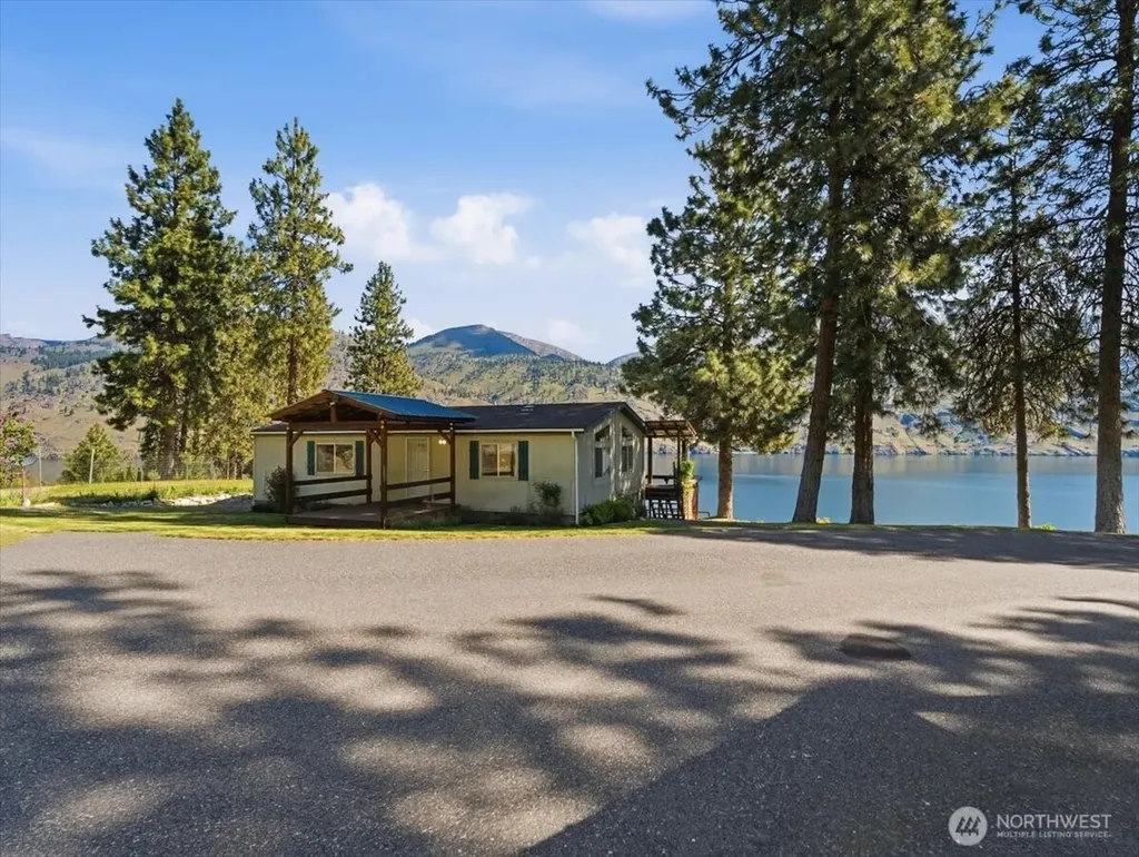 170 Hania Lane Chelan WA 98816