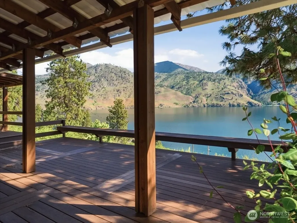 170 Hania Lane Chelan WA 98816