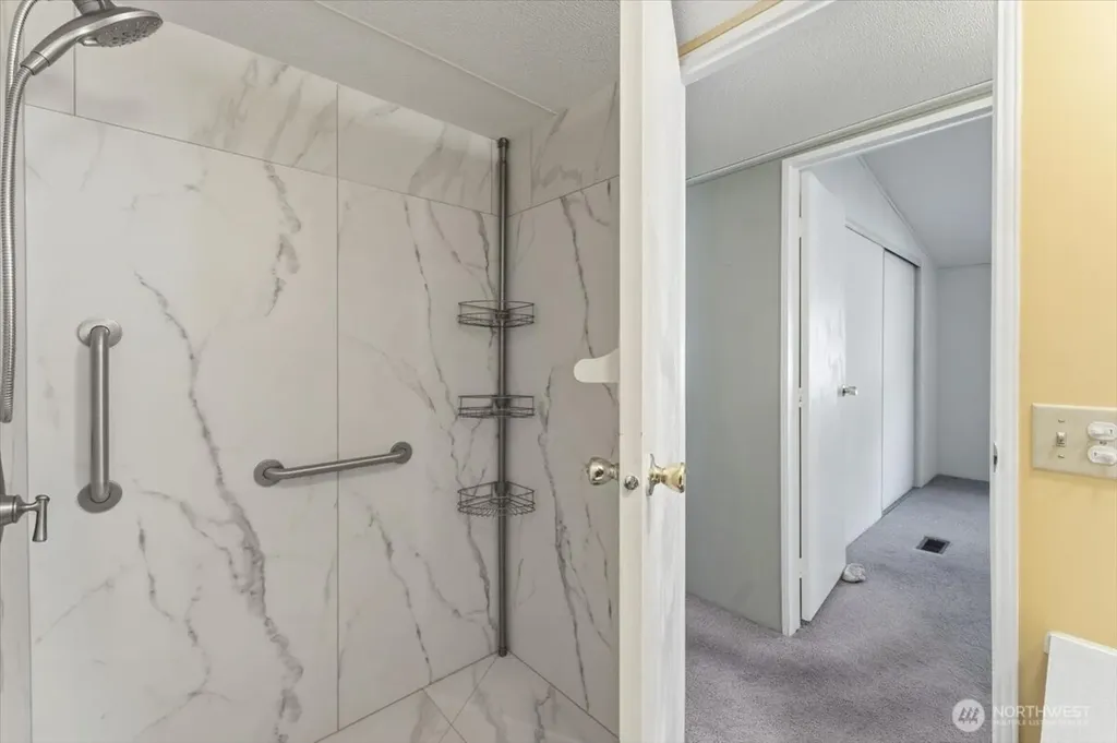 170 Hania Lane Chelan WA 98816