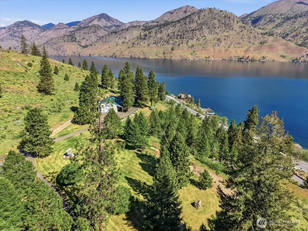 170 Hania Lane Chelan WA 98816