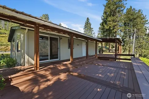 170 Hania Lane Chelan WA 98816