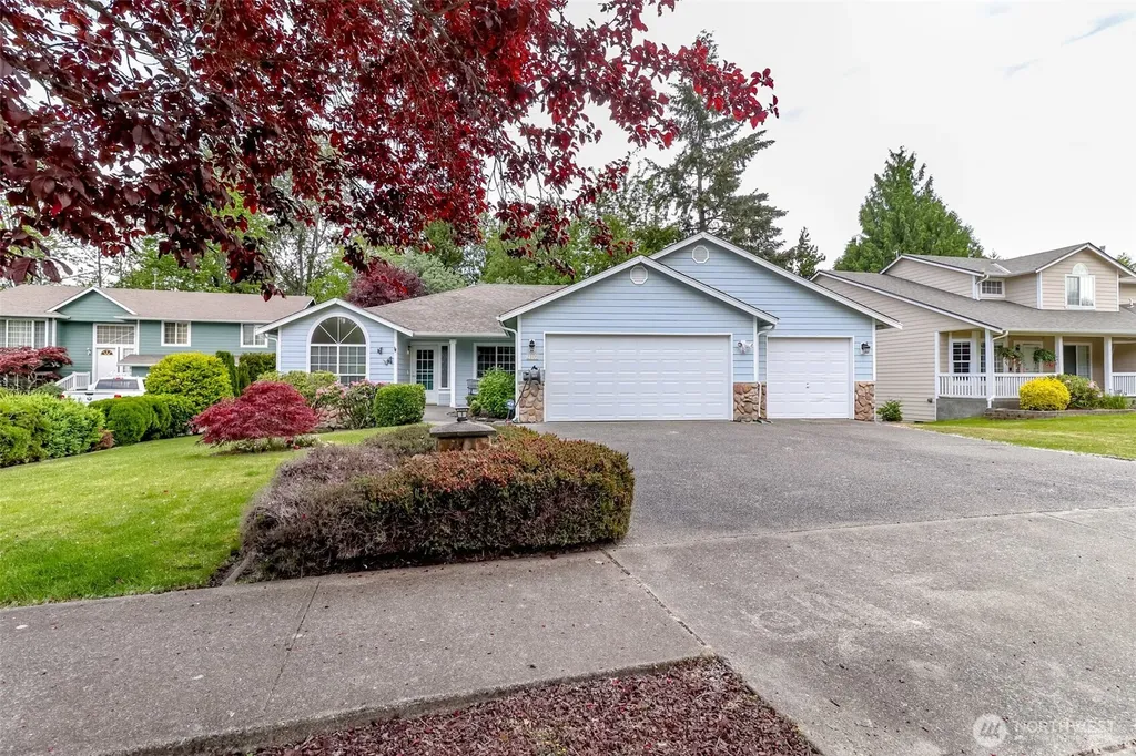 2109 22nd Street SE Puyallup WA 98372