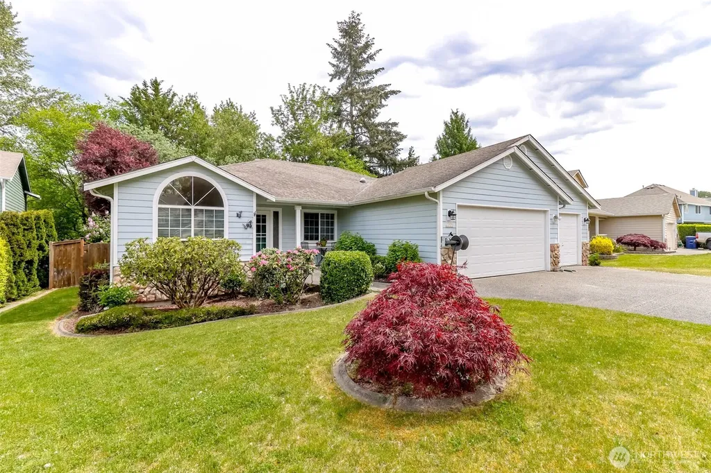2109 22nd Street SE Puyallup WA 98372