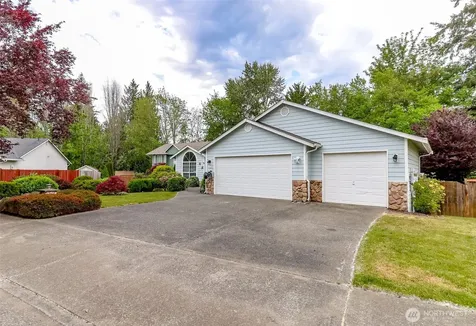 2109 22nd Street SE Puyallup WA 98372