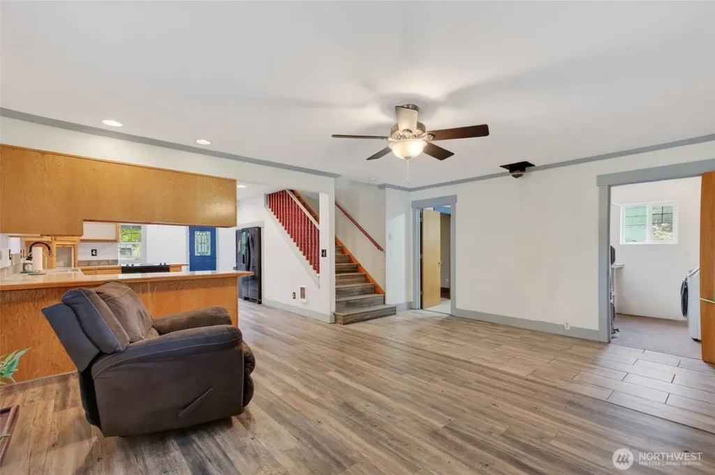 10320 James Road SW Rochester WA 98579