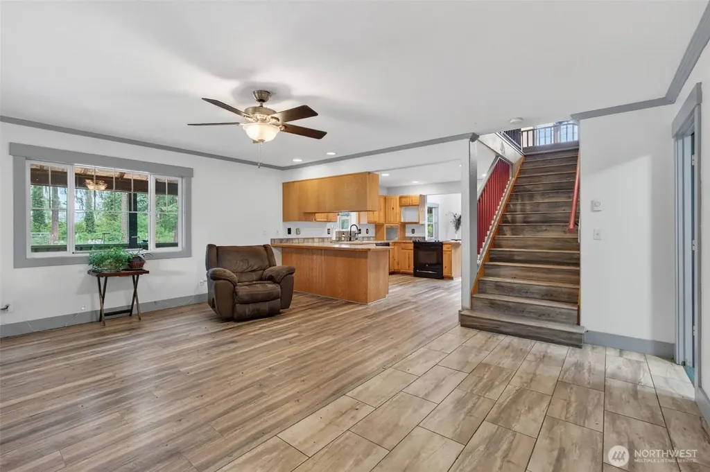 10320 James Road SW Rochester WA 98579