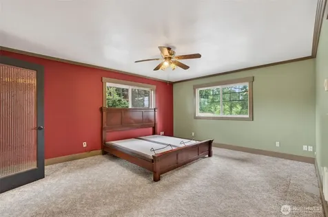 10320 James Road SW Rochester WA 98579