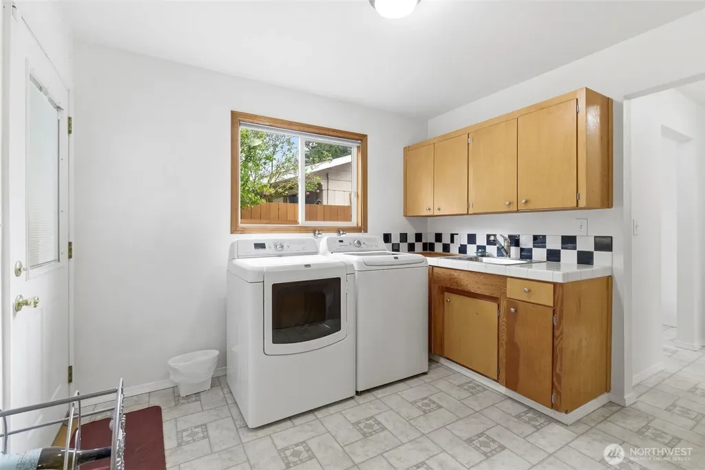 4414 Clar Mar Lane SE Olympia WA 98501