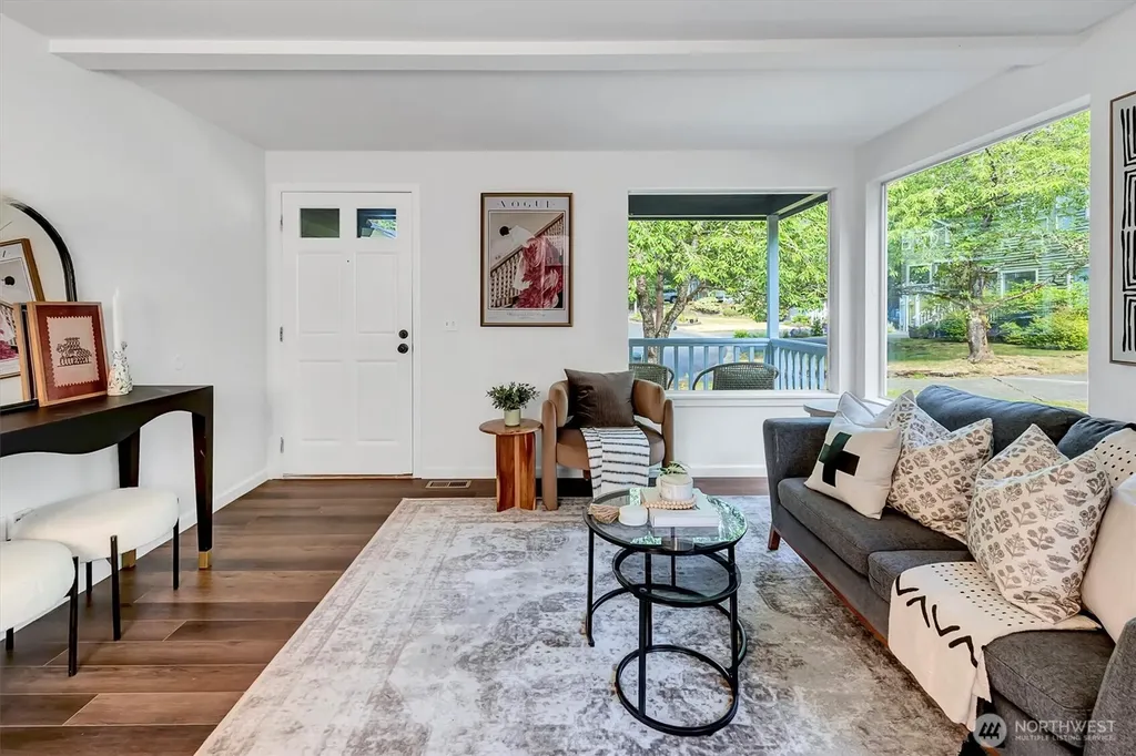 4180 244th Place SE Sammamish WA 98029