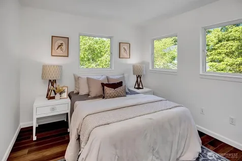 4180 244th Place SE Sammamish WA 98029