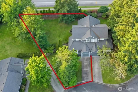4180 244th Place SE Sammamish WA 98029