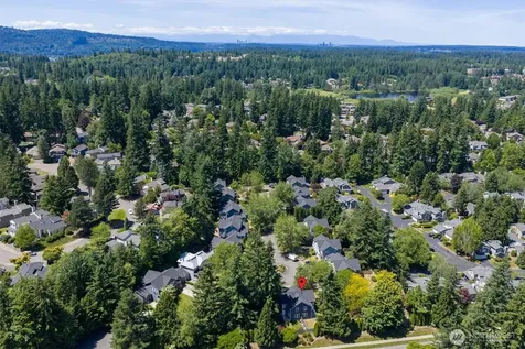 4180 244th Place SE Sammamish WA 98029