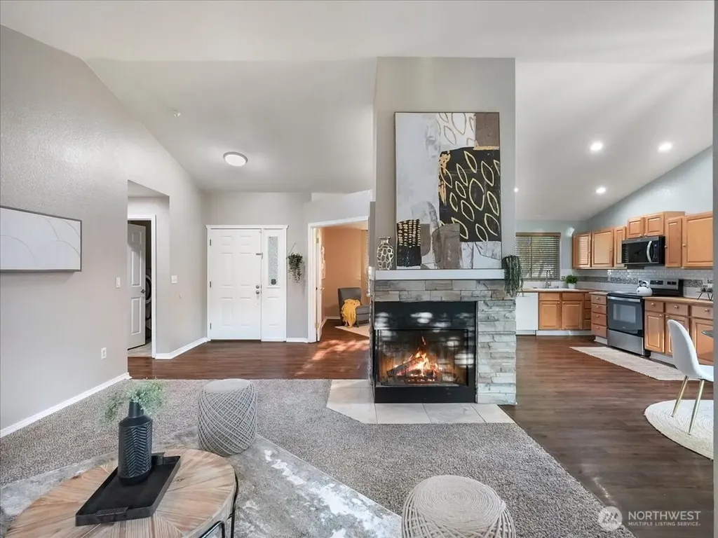 28123 230 Avenue SE Maple Valley WA 98038