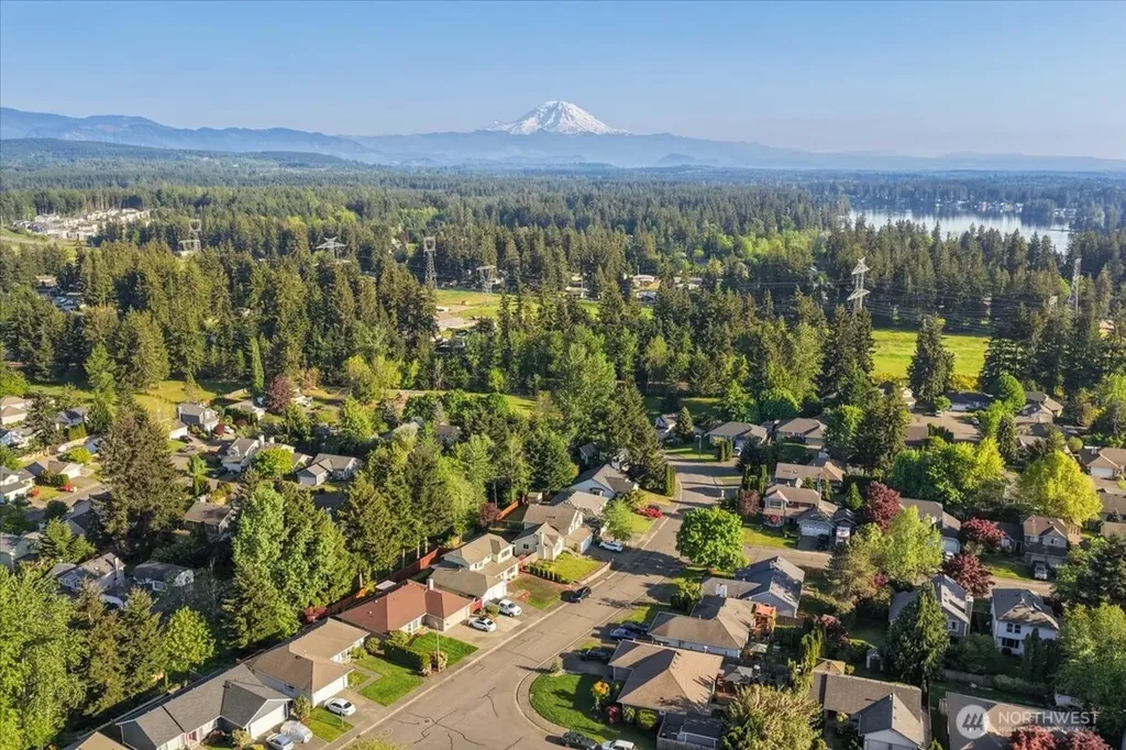 28123 230 Avenue SE Maple Valley WA 98038