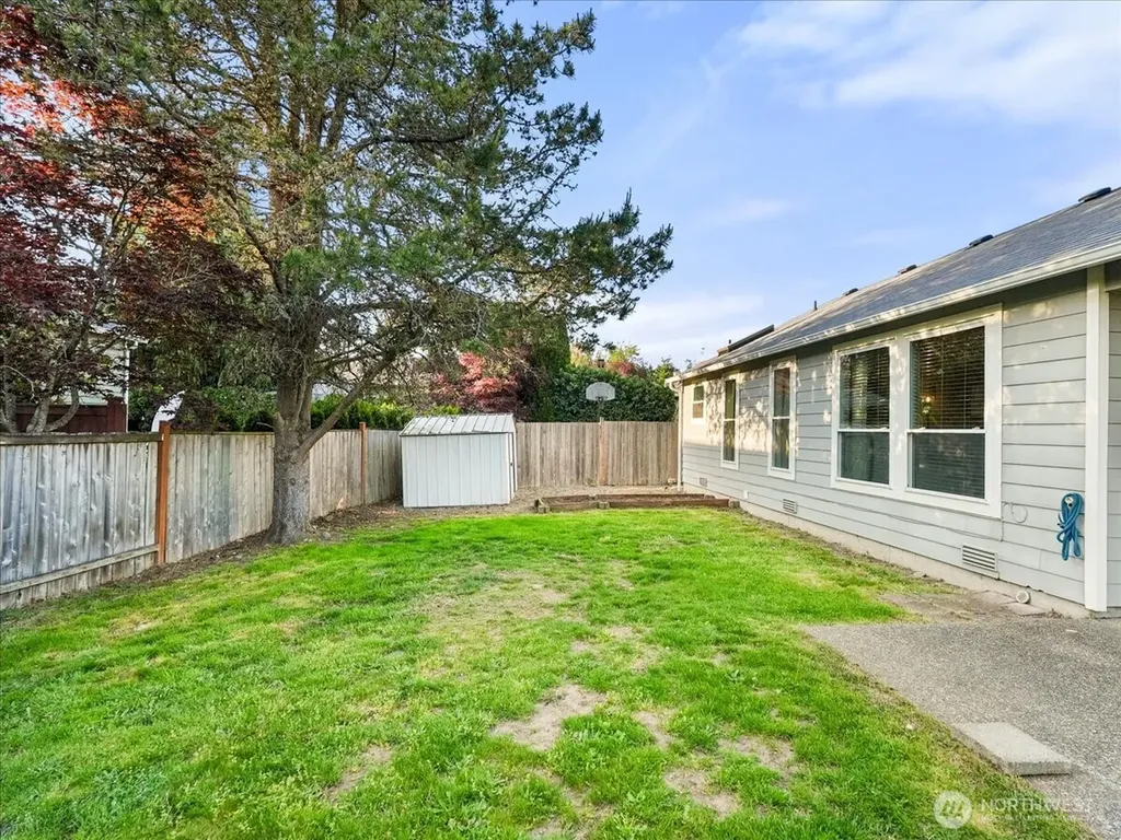 28123 230 Avenue SE Maple Valley WA 98038