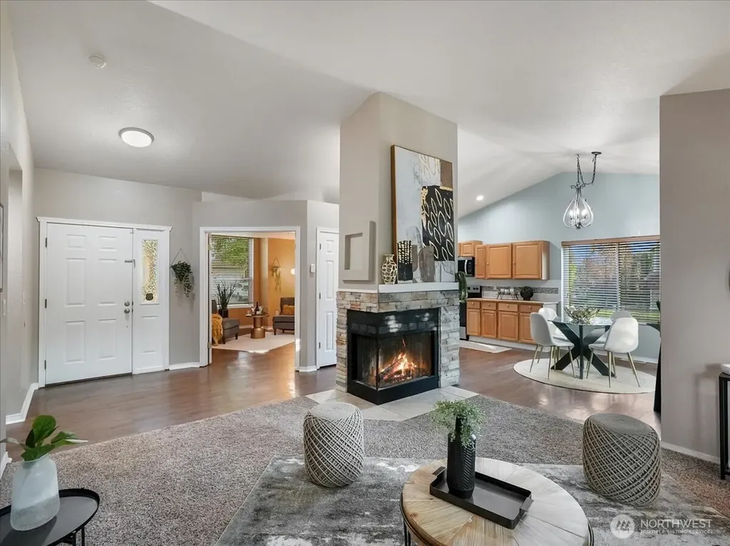 28123 230 Avenue SE Maple Valley WA 98038