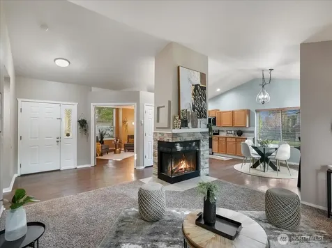 28123 230 Avenue SE Maple Valley WA 98038