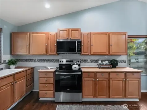 28123 230 Avenue SE Maple Valley WA 98038