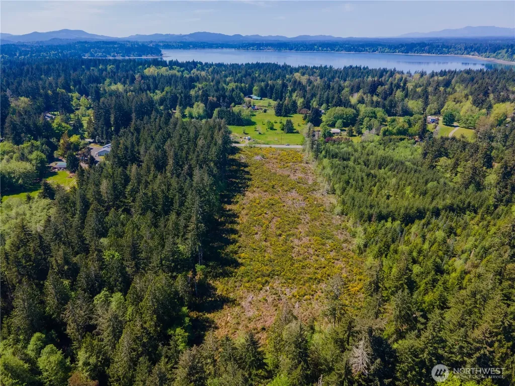 8600 Steamboat Island Road NW Olympia WA 98502